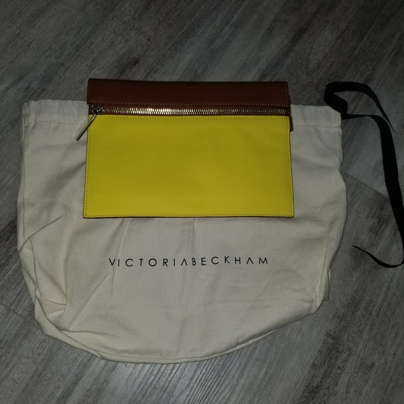 *item sold elsewhere* Victoria Beckham clutch - Picture 1 of 7